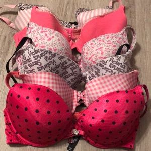 Lot of Victoria Secret bras